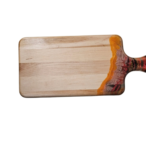 Canadian Maple Charcuterie Board With Colourful Resin Accent Artisian Made - Picture 4 of 5